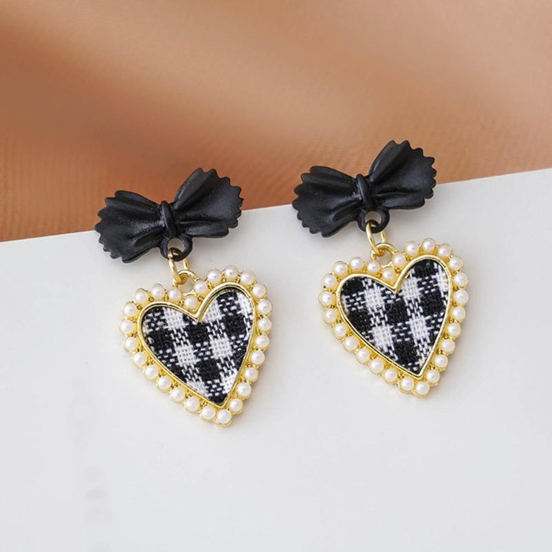 Cute Korean Hanging Love Grid Pearl Heart Earrings for Women Girls Fashion 2024 Bowknot Earrings Trend Party Jewelry