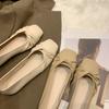 Calzado para mujer – Zapatillas