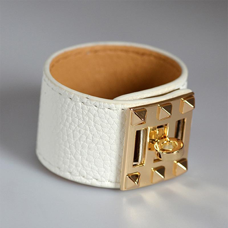 European & American Fashion PU Leather Wide Band Rotating Buckle Bracelet