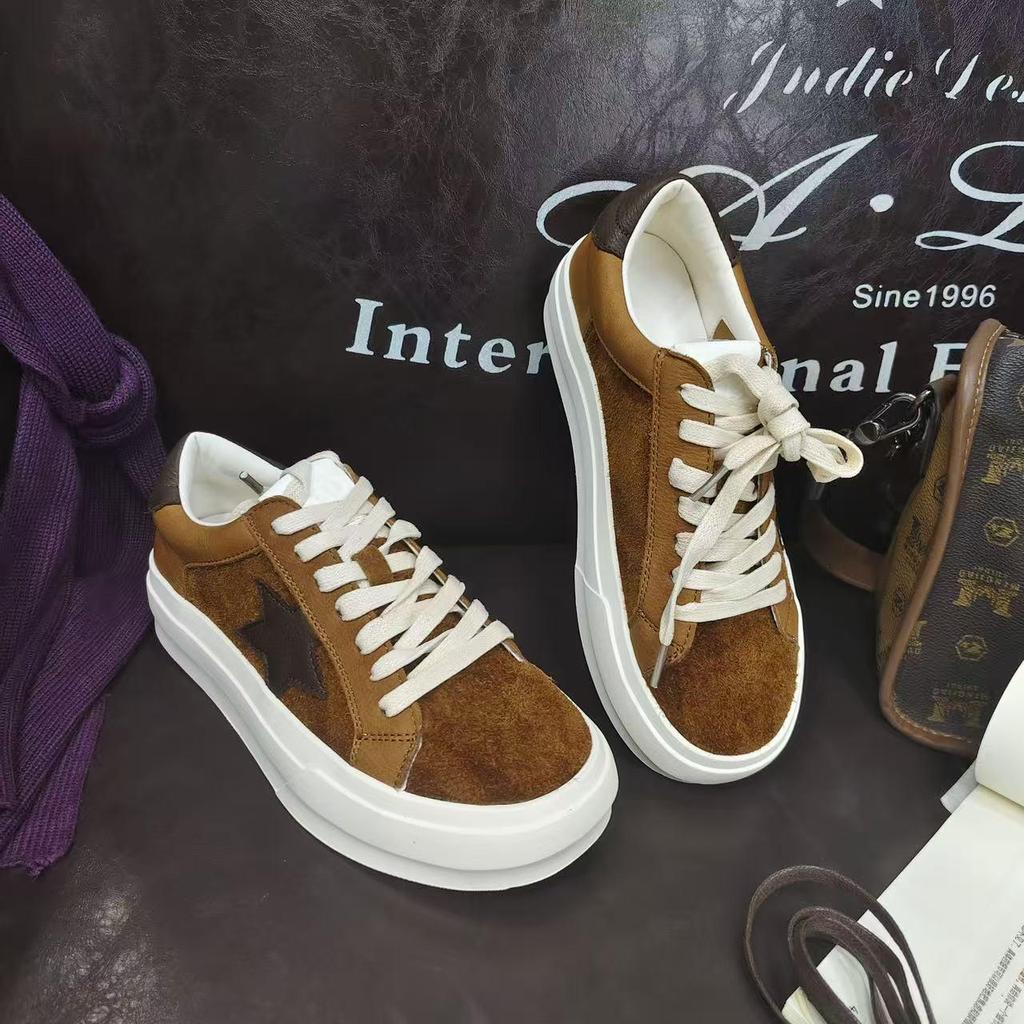 Women's Retro Star Cowhide Sneakers - Autumn 2025 Collection