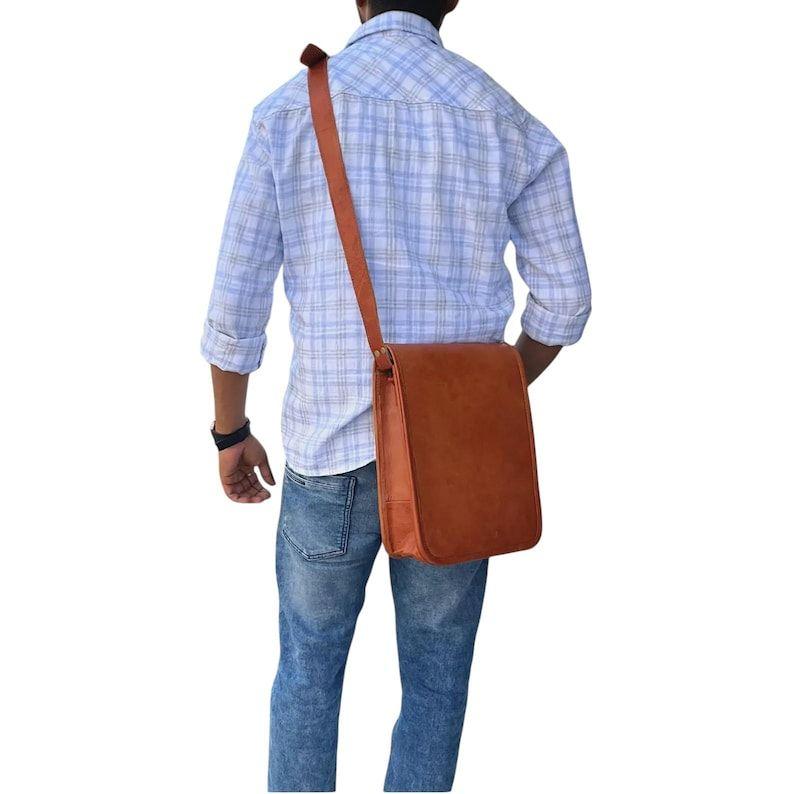 

Мужская кожаная сумка-слинг кросс-боди ручной работы – Утилитарная боковая сумка из кожи высшего сорта с регулируемым ремнем 11 x 9 x 3 in