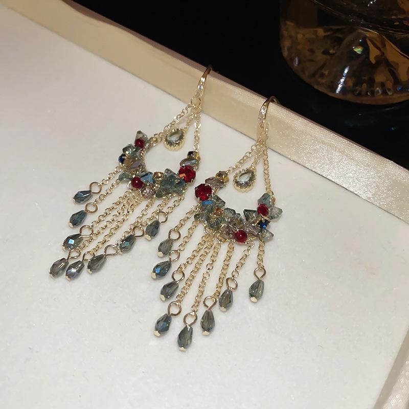 Bohemian Ethnic Style Feathers Fringed Earrings Ear Hooks Personalized Vacation Wind Ears