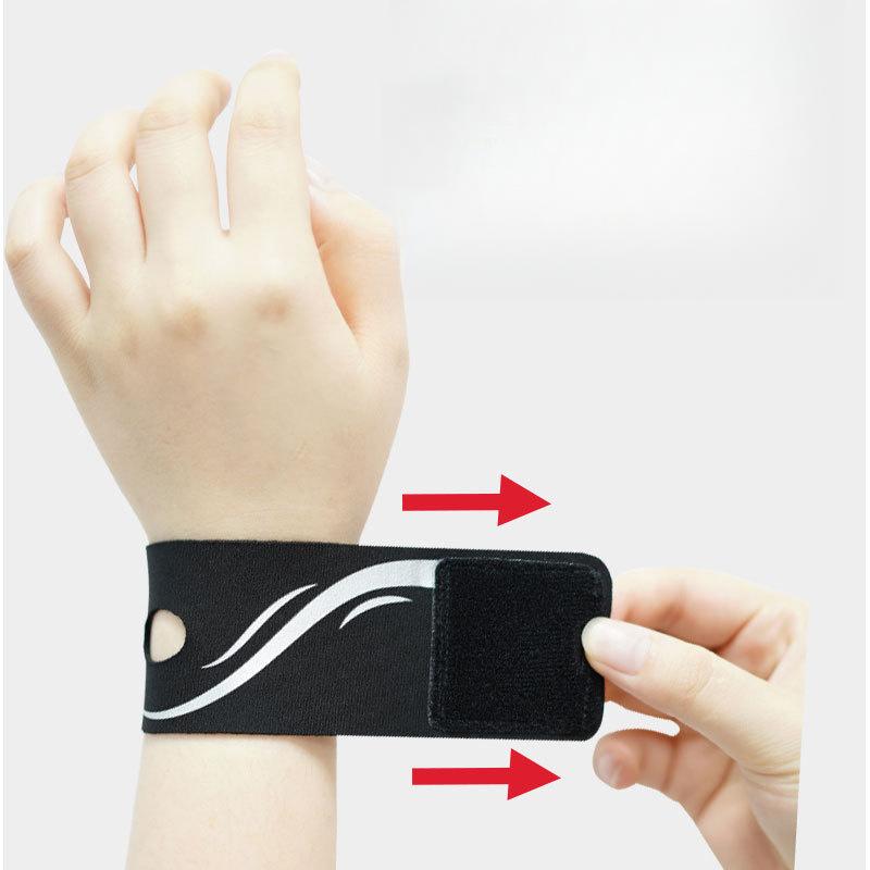 Wrist Compression Strap Wrist Brace Wrist Wraps for Fitness,Weight Lifting,Carpal Tunnel Arthritis,Pain Relief, Great Support for Men Women,Adjustable