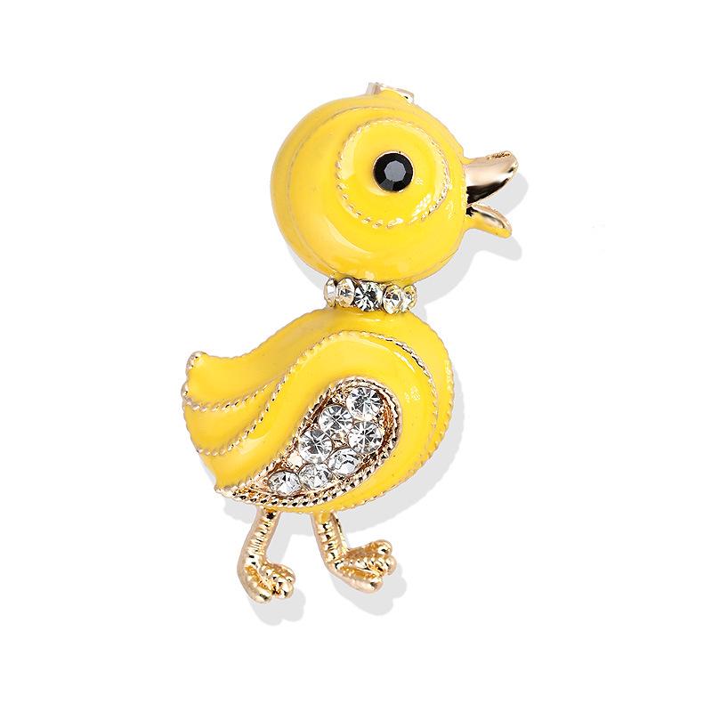 Trendy Little Yellow Duck Brooch Coat Animal Wool Knitted Cardigan Pin Corsage Brooches Female жёлтый