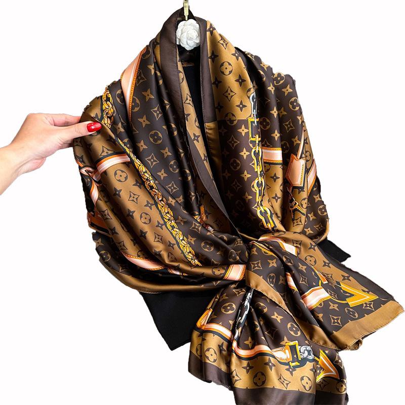 Shawl Scarf High-End Feel Women's Outerwear Summer Sun Protection Four-Leaf Clover Lijing New Thin Decorative Silk Scarf
