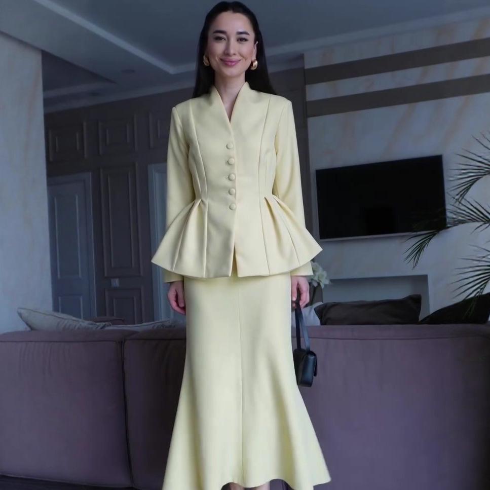 Autumn 2025 European & American Slimming One-Shoulder Casual Top Jacket