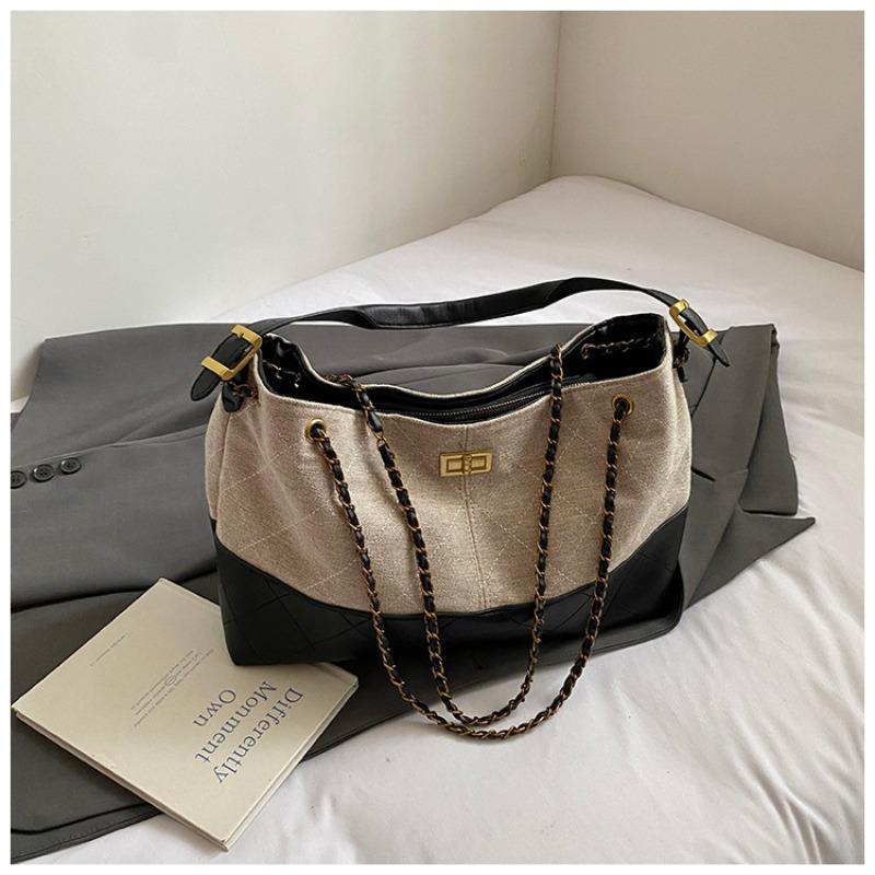 

New women s bag men s bag commuter versatile bag bucket chain embroidered thread rhombus bag portable shoulder messenger tote bag чёрный