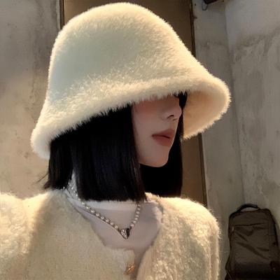 Simple White Plush Bucket Hat Women's Autumn and Winter Face Small Knitted Hat Warm Big Head Circumference Basin Hat Tide
