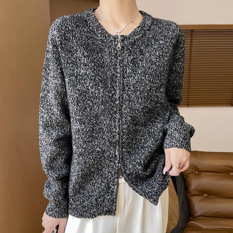 Women's Wool Cardigan with Zipper: Round Neck, Thick Marled Yarn, Autumn/Winter Style, Casual and Cozy Sweater.