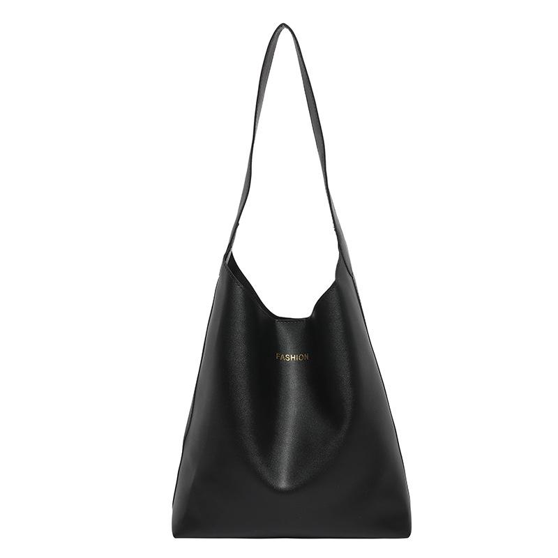 

Retro bag large capacity women s armpit bag spring new simple high-end single shoulder student commuter bag чёрный