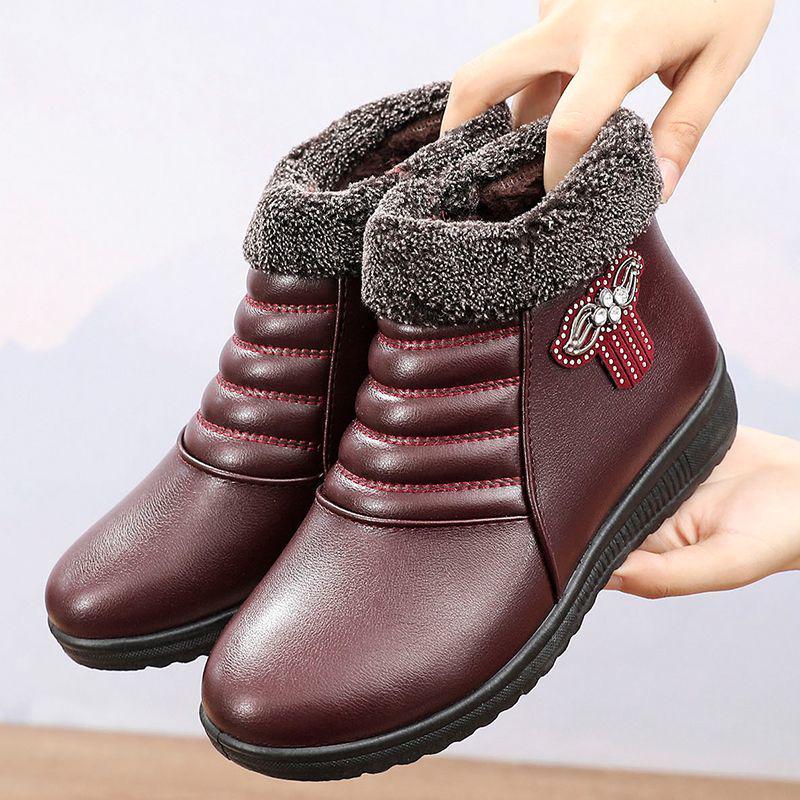 Winter Non-Slip Velvet Flat Boots for Middle-Aged & Elderly Women - Warm, Waterproof, Low-Top Grandma Shoes