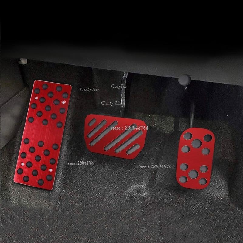 For Toyota Raize A200   MT Accelerator brake pedals Non Slip Performance Foot Pedal Pedal Covers Auto accessories