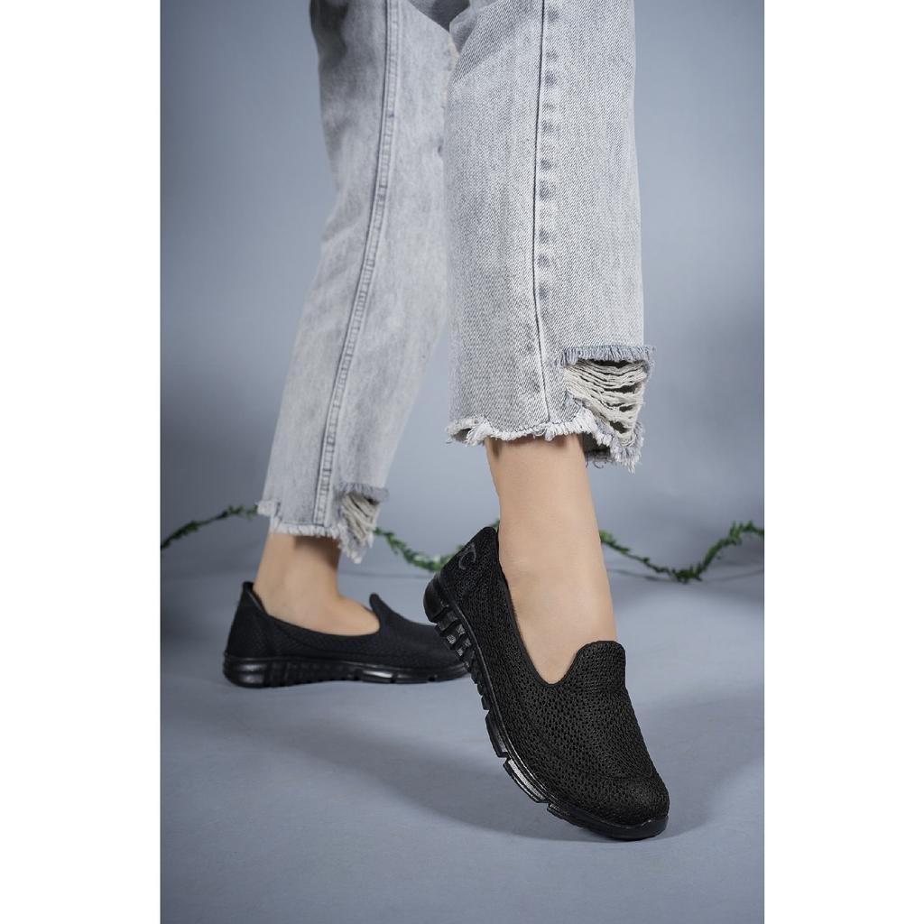 Dámské černé ortopedické tenisky 0012801