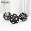 Schwarzes und Silbernes Schaumstoff-Weihnachtsbaumschmuck-Set - 8cm Bemalte Kugel & 10cm Klebedekorationen