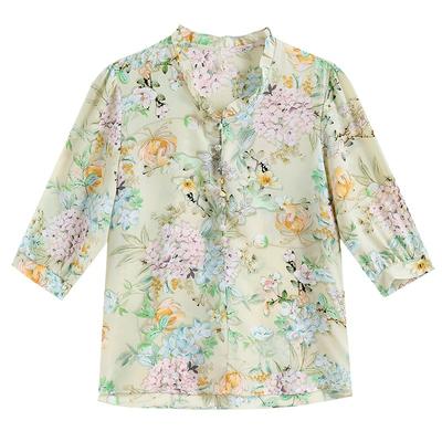 Camisa de Seda Floral para Mulheres com Mangas Três Quartos Verão Nova Moda Redutora de Idade Mãe Top de Chiffon Manga Média