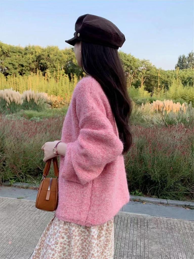 Korean Style Pink Round Neck Long Sleeve Knit Sweater for Women - Autumn/Winter Loose Warm Top