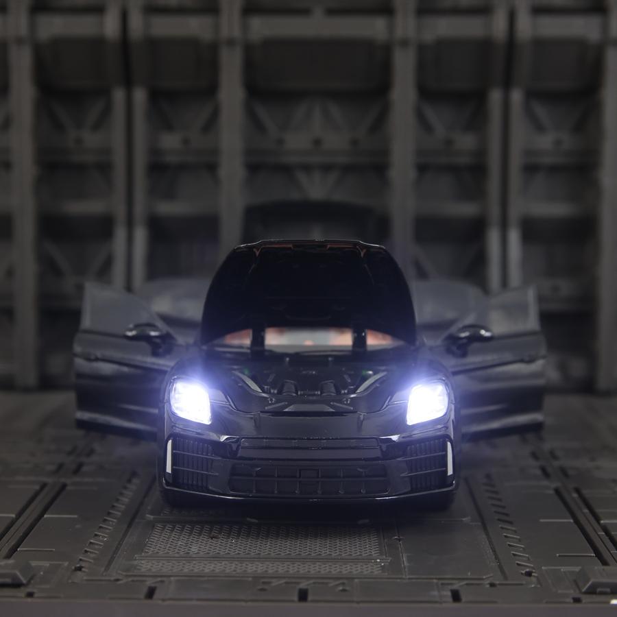 AABKQ1 1:24 Simulate Porsche Panamera Alloy Car Model, Collect Car Doors That Can Be Opened with Sound and Light, Supercar Ornaments