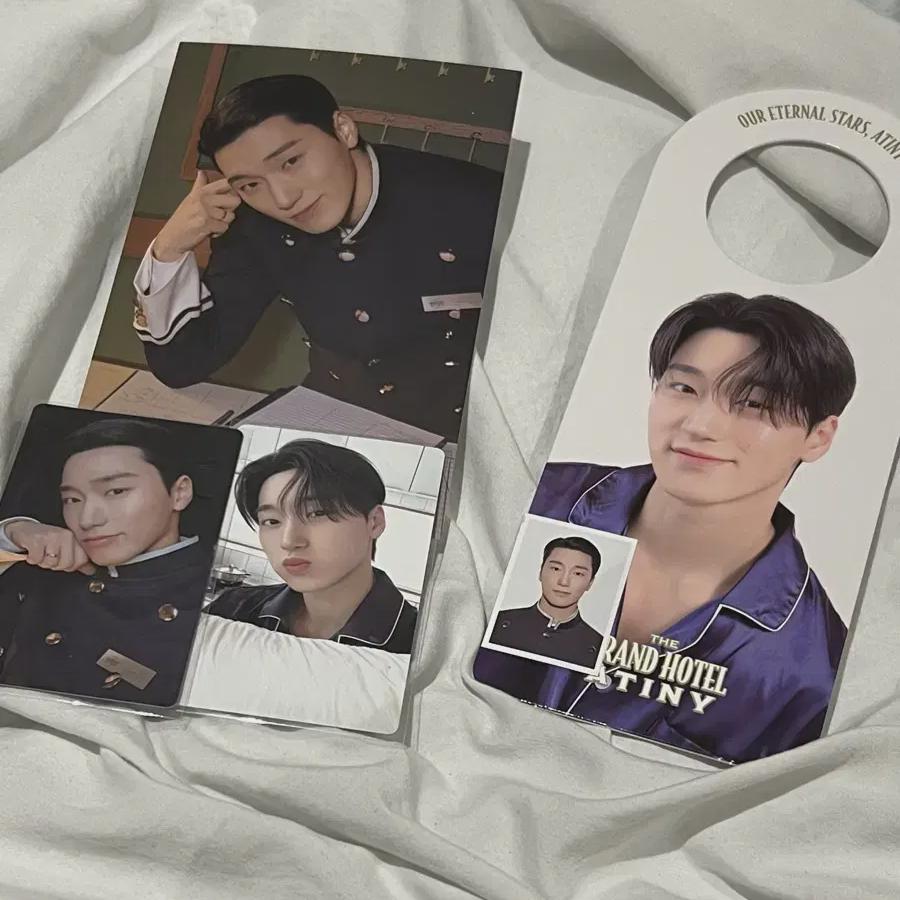 

Ateez Mountain Fanclub Kit