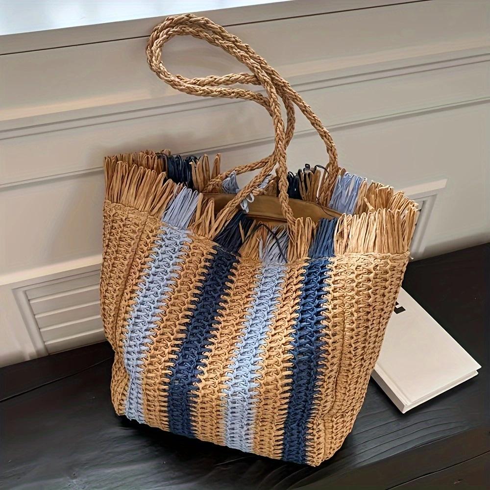 New Versatile Single Shoulder Grass Woven Bag with Striped Hand Woven Bag, Large Capacity Tote Bag, Women's Vacation Beach Bag