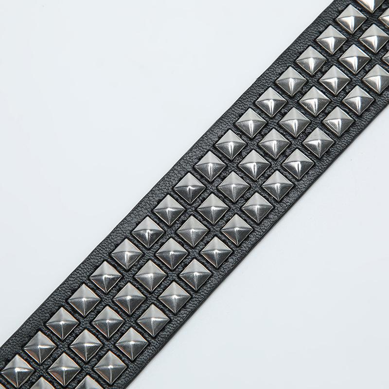 2023 Square Bead Rivet Belt Metal Pyramid Belt Men And Women Punk Hardware Jeans Belt Designer Belt Woman Belts