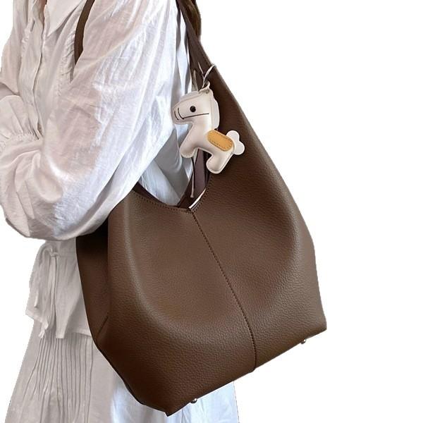 New Large-Capacity Bag, Women'S High-End Sense Niche Class Commuter Bag Versatile Shoulder Tote Bag