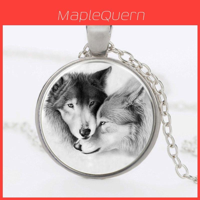 Women Jewelry Double Wolf Glass Pendant Necklace With Vintage Crystals And Elegant Chain