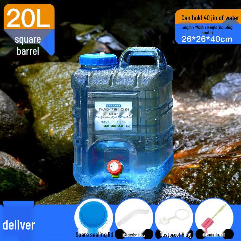

Outdoor Water Bucket with Tap