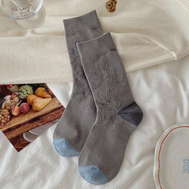 

Female Autumn New Style Sweet Double Bow Match Color Lace In The Tube Pile Socks 1 pair