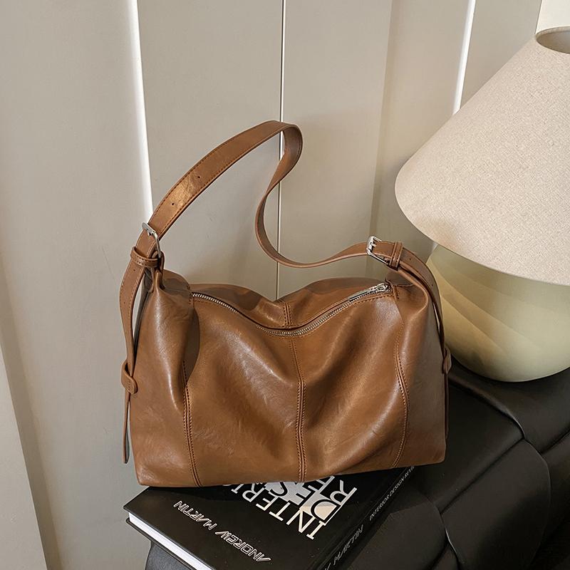 PU Hobo Bag Women's Fashion Shoulder Tote with Soft Texture Large Capacity Casual Everyday Handbag
