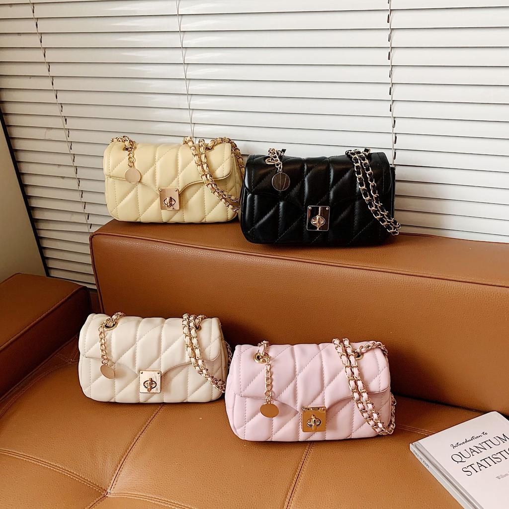 Textured casual handbag bag women's 2026 spring new diamond chain personalized shoulder messenger bag