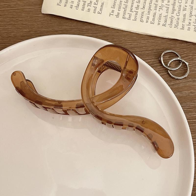 Großer französischer Retro-Klammer-Haarclip für elegante Damenfrisuren.