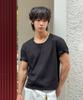 SIGNATURE Crop U-Neck Short Sleeve T-Shirt [Black]