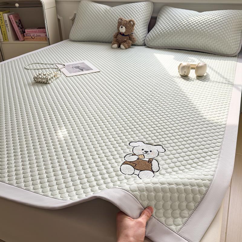 Ice Bean Cold Mat, Ice Silk Mat, Household Single Student Dormitory Bunk Bed, Dormitory Adult Bedsheet Style Mat