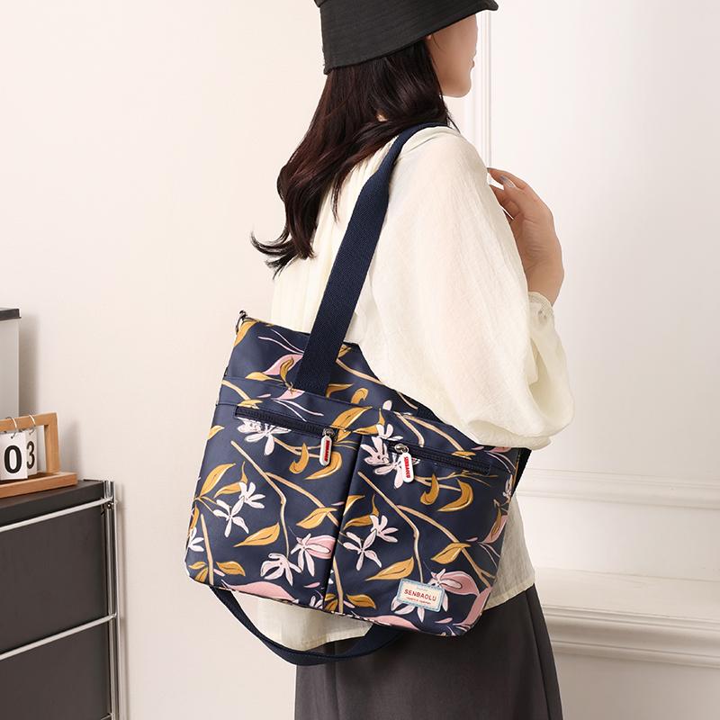 Women's Floral Pattern Handbag Vintage Shoulder Bag Large Capacity Crossbody Bag
