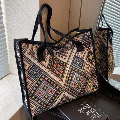 Large Capacity Ethnic Canvas Bag for Women In Autumn and Winter Fashion Mommy Bag for College Students In Class One Shoulder Tote Bag