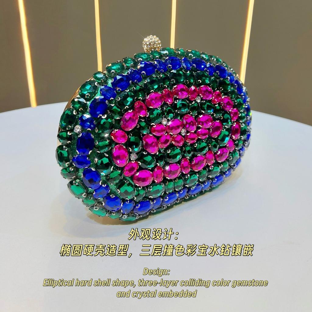 Fashionable Diamond Encrusted Handbag With Exquisite Chain Handle
