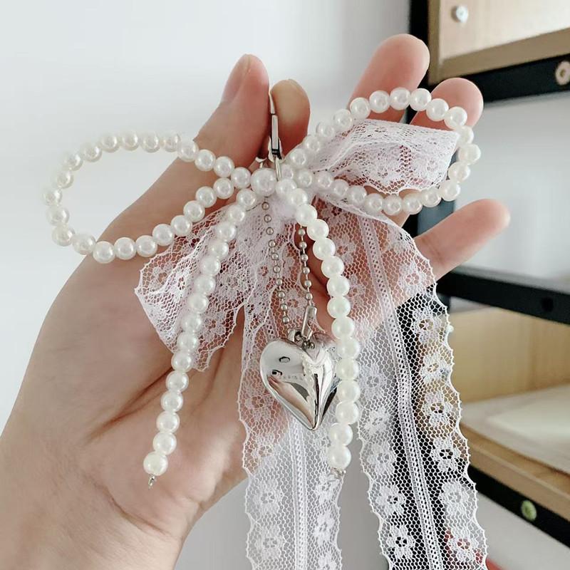 2025 New Korean Sweet Pearl Bow Keychain Heart Pendant Keyring Y2K Aesthetic Key Holder for Girls Bag Pendant Accessories