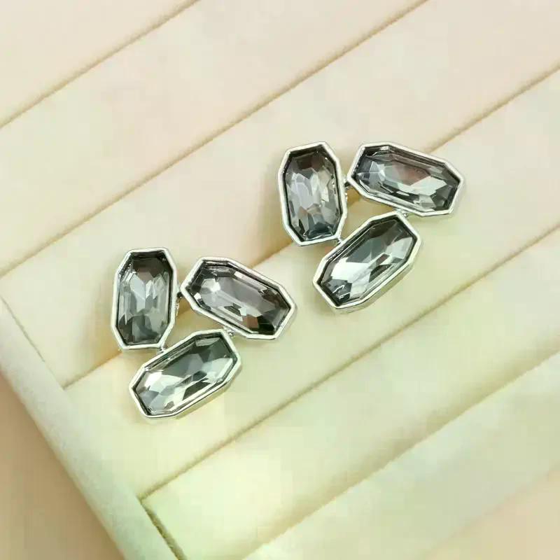 Minimalist Acrylic Rhinestone Earrings For Women Korean Fashion Geometry Ear Studs Party Jewelry Accessories