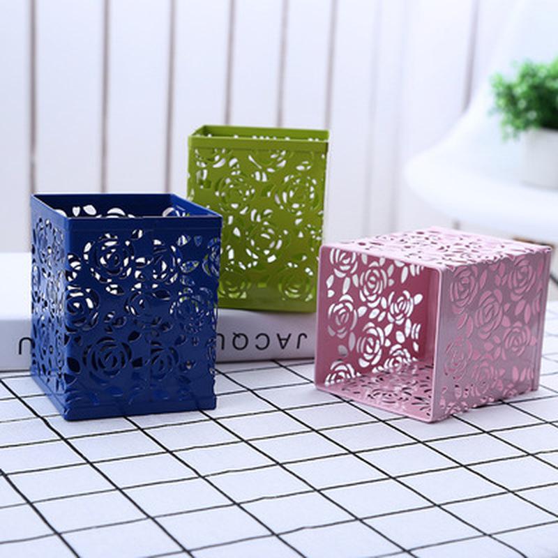 Creative Hollow Space Pattern Pen Holder Stationery Desktop Accessories Finishing Bucket Metal Storage Office School Supplies