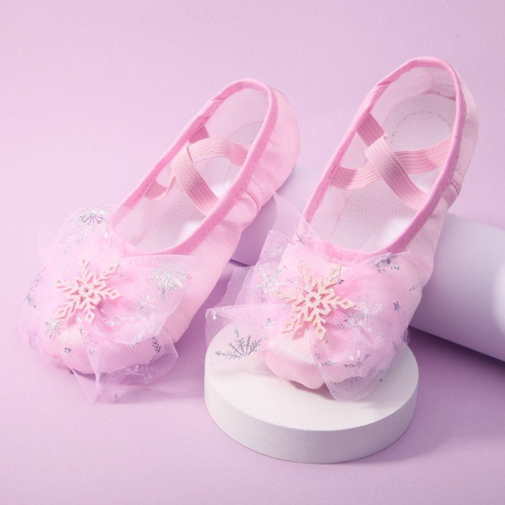 1 Pair of Satin Ballet Shoes Bow Knot Cat Claw Shoes Gymnastics Princess Shoes  Gift