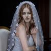 Delicate Bride Veil Headpieces with Flower Patches Wedding Party Bride Veil Festival Photography Veil with Fix Clip