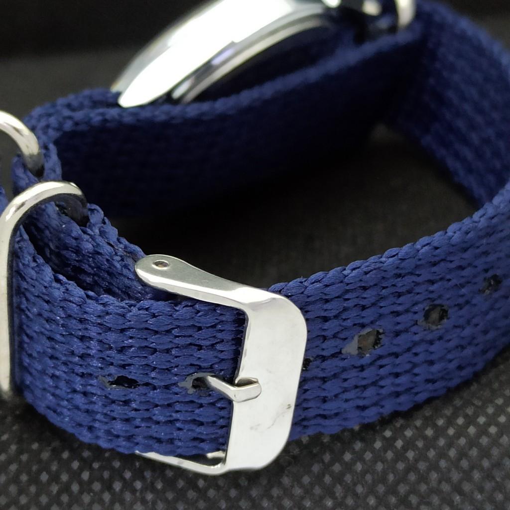 VINTAGE ORIS WINDING SWISS REFURBISHED MENS WRIST BLUE WATCH 558c-a297114-1