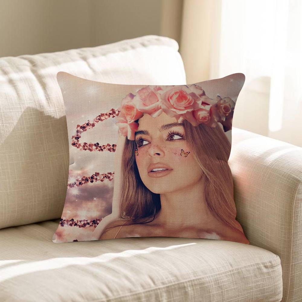 AAddisons Singer RRae Cushion Cover Car Throw Pillow Case For Sofa Car Christmas Gift
