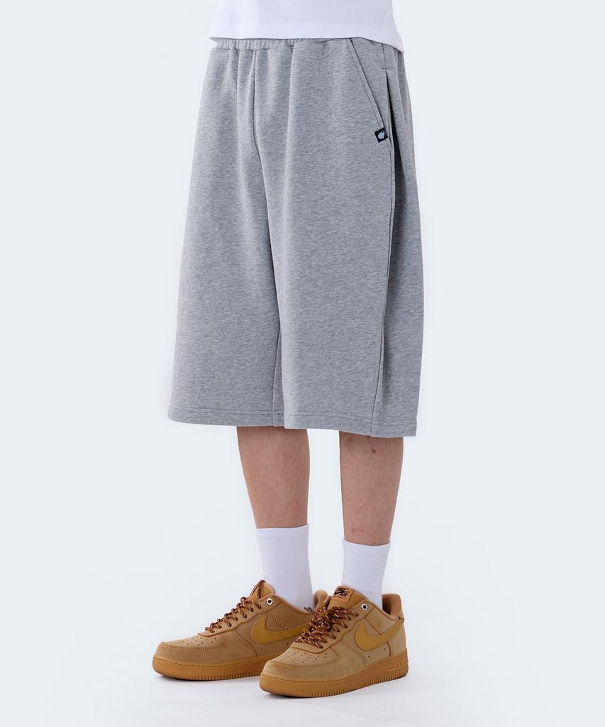 GHOST REPUBLIC Curved Side Pintuck Balloon Bermuda Sweat Shorts 4 Colors Gp-512