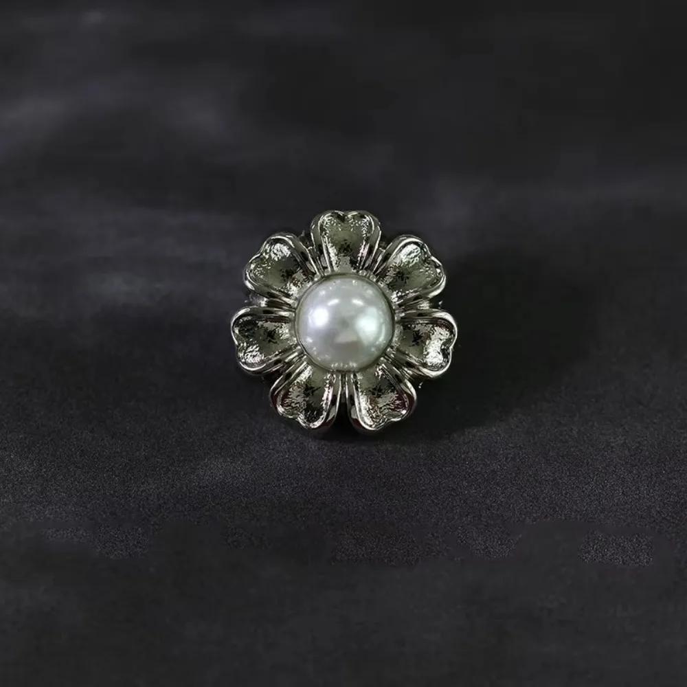 A Set of 10 Pieces of Delicate Pearl Inlaid Sunflower Shape Metal Buttons, Dress Shirt Blazer Cardigan Decorative Flower Buttons