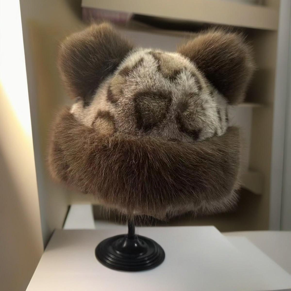 

Корейская версия, Леопардовый принт, Плюшевая шляпа-рыбачка, Женская, Осенне-зимний новый стиль, Маленькое лицо, Шапка с защитой ушей, Толстая и теплая, Шапка из искусственного меха