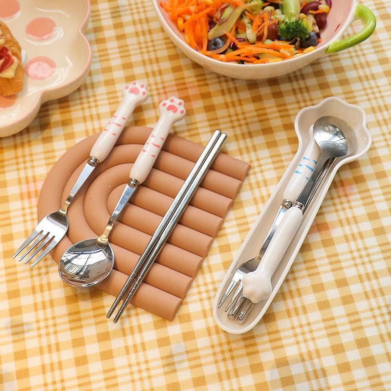 Stainless Steel Portable Cutlery Set: Chopsticks, Spoon, Fork with Storage Box for Students, Children, and Office Workers.
