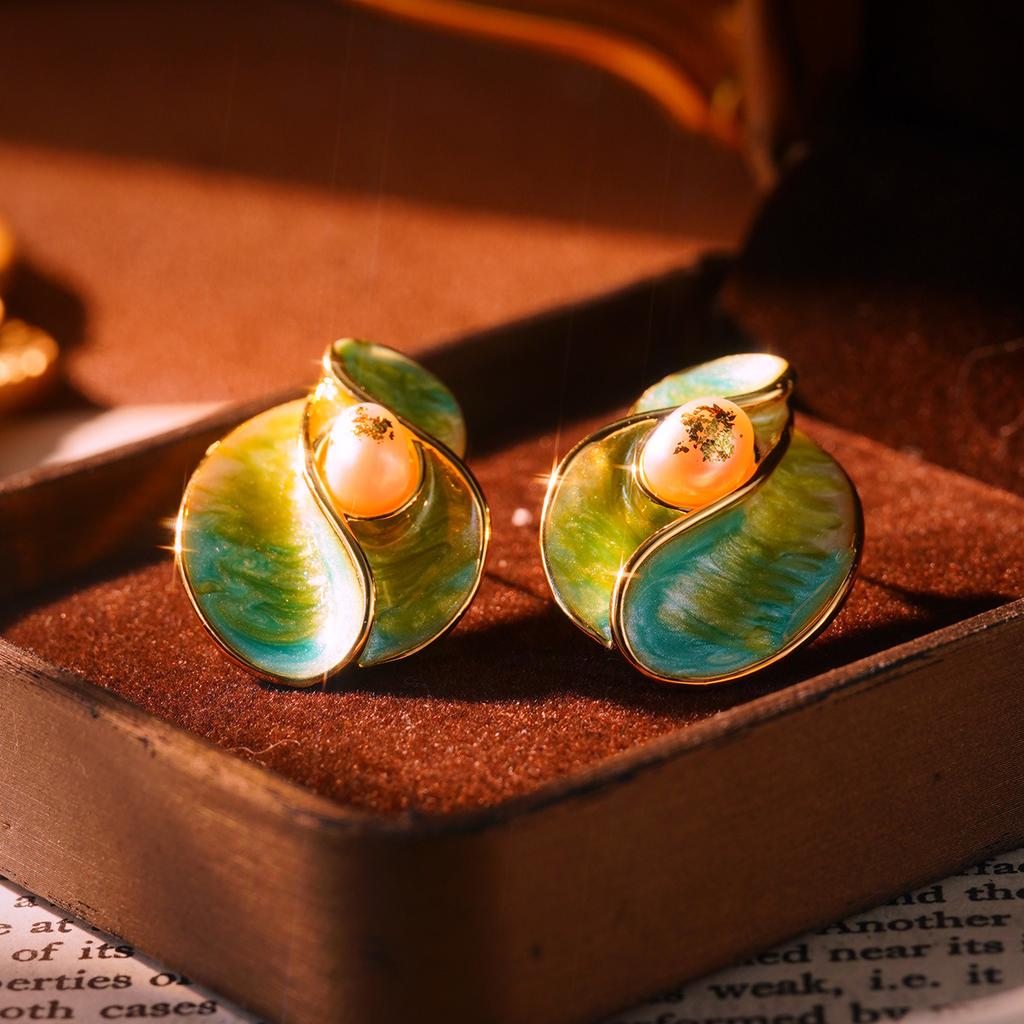Baroque Natural Pearl Earrings 925 High-end Retro New Chinese Oil Painting New Niche Women's Earrings