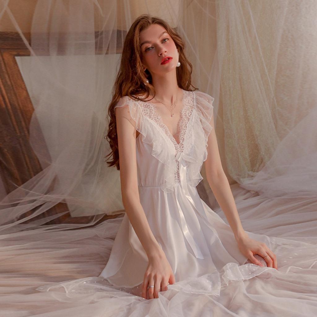 Sexy Suspender Nightdress Perspective Lace V-neck Low-cut Hollow Loungewear Set