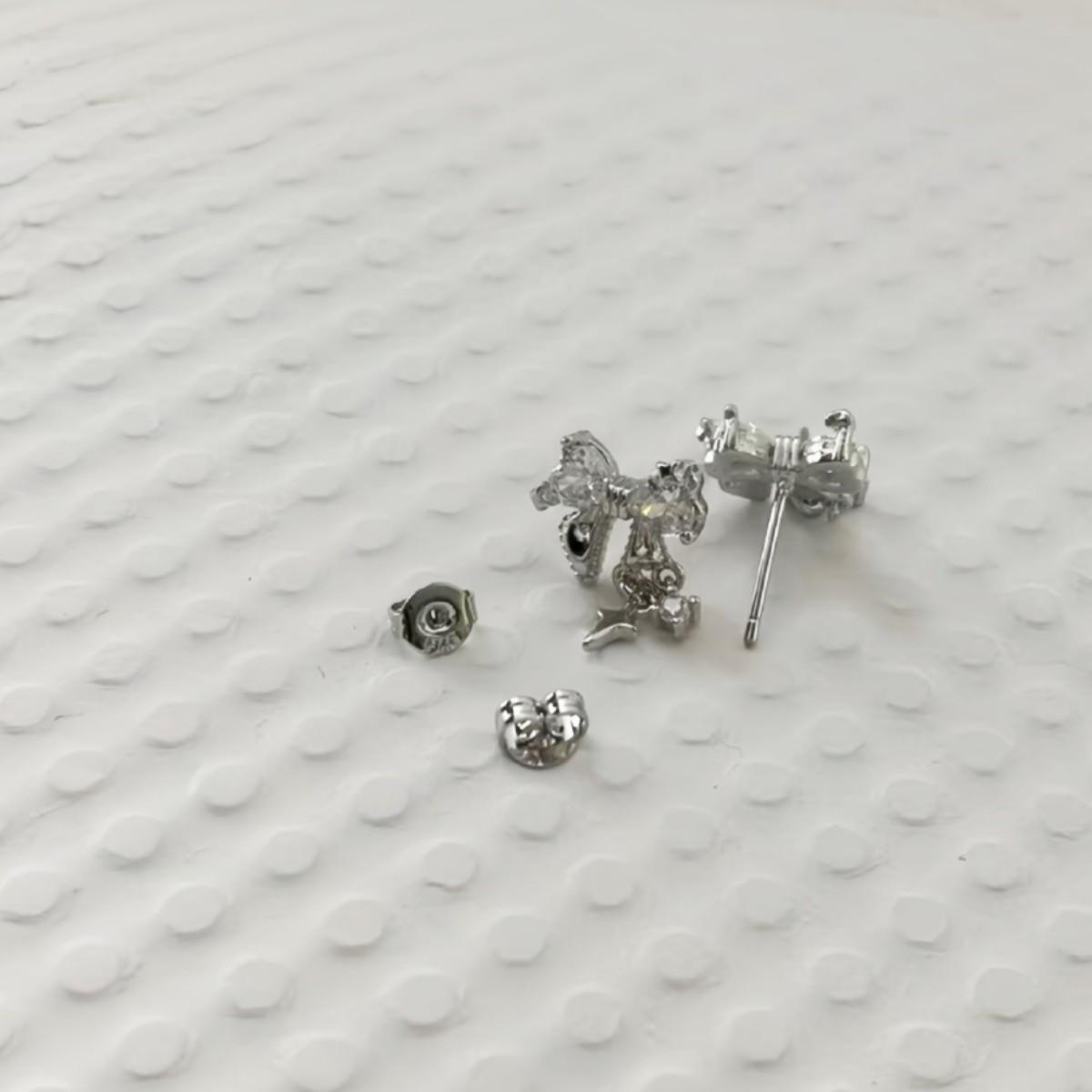 Серьги-гвоздики с бантом - Высококлассные модные серьги в стиле инфлюенсера